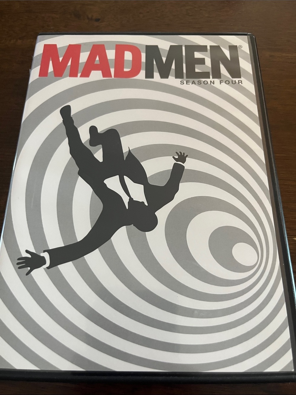Madmen DVDs- Seasons 1-4 - Picture 10 of 11